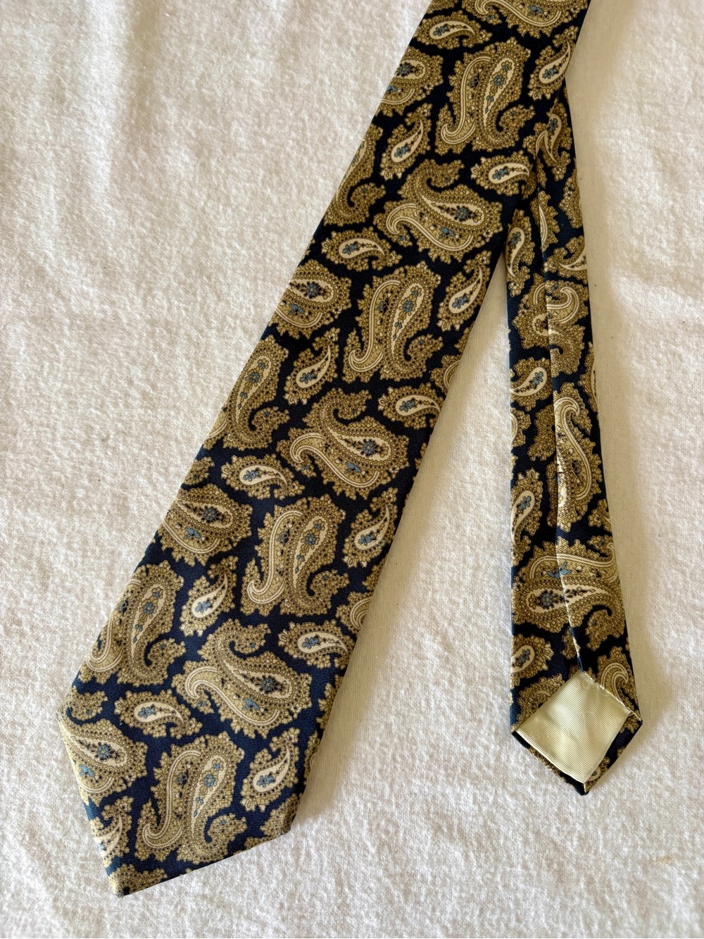 Vintage Christian DIOR Paisley Silk Tie in Navy and Gold EUC